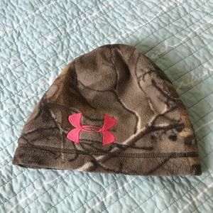 UA hunt beanie